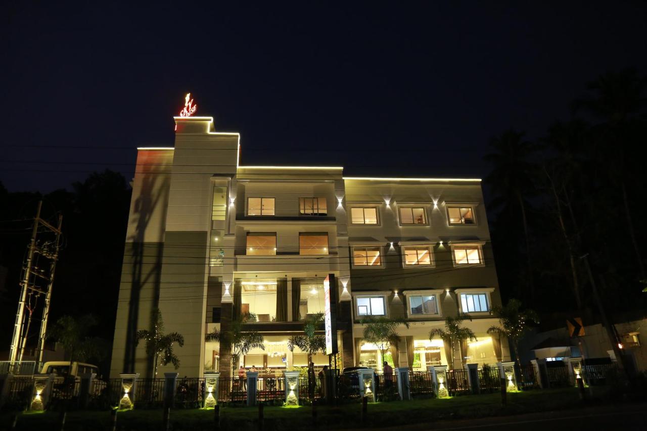 Hotel Sky Paradise Iritti Экстерьер фото