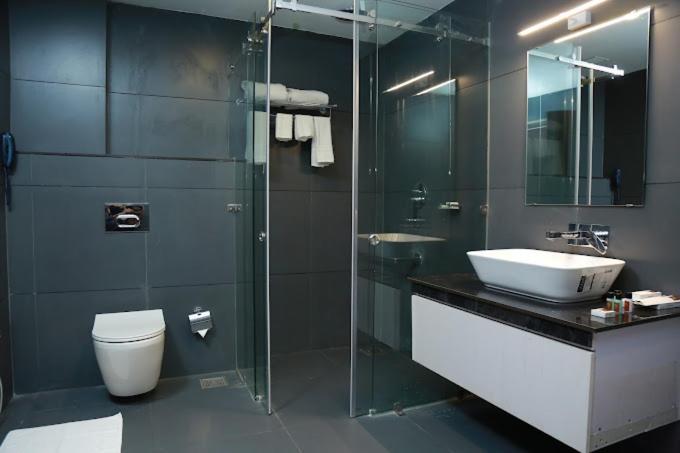 Hotel Sky Paradise Iritti Экстерьер фото