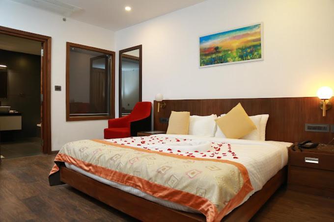 Hotel Sky Paradise Iritti Экстерьер фото