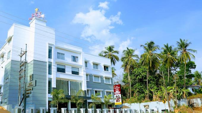 Hotel Sky Paradise Iritti Экстерьер фото